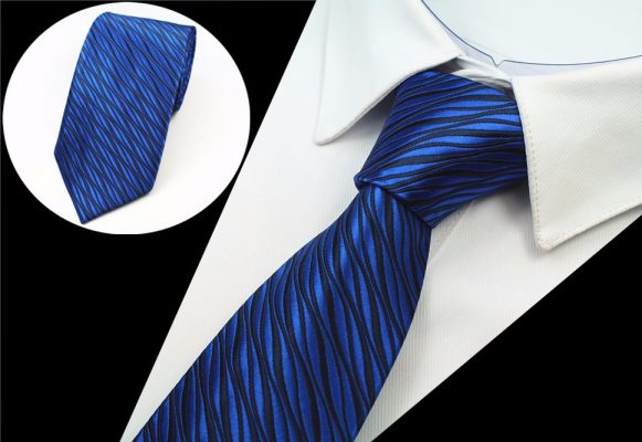 Luxusná pánska kravata s vlnkami v modrej farbe