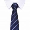 Kvalitná pánska kravata v modrej farbe s decentnými pásikmi