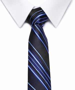 Kvalitná pánska kravata v modrej farbe s pásikmi