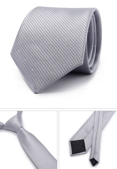 Kvalitná pánska kravata v strieborno-sivej farbe so vzorom