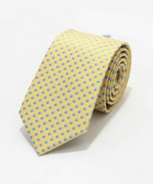 Moderná pánska viazanka v žltej farbe s modrými bodkami