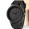 Luxusné drevené pánske hodinky z tmavého dreva s koženým remienkom