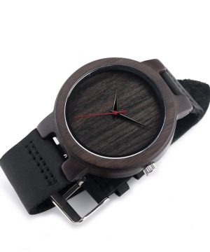 Luxusné drevené pánske hodinky z tmavého dreva s koženým remienkom