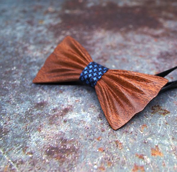 Prepracovaný motýlikový set - drevený motýlik + vreckovka