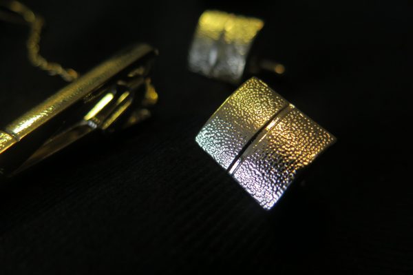 Luxusný pánsky set - manžety a kravatová spona v zlatej farbe