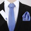 Pánsky darčekový set - kravata + manžety + vreckovka so svetlo-modrým vzorom