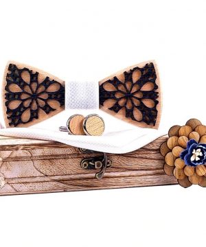 Dvoj-vrstvový drevený set - drevený motýlik+brošňa+manžety+vreckovka
