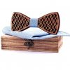Pánsky drevený motýlik z dvoch druhov dreva s vreckovkou