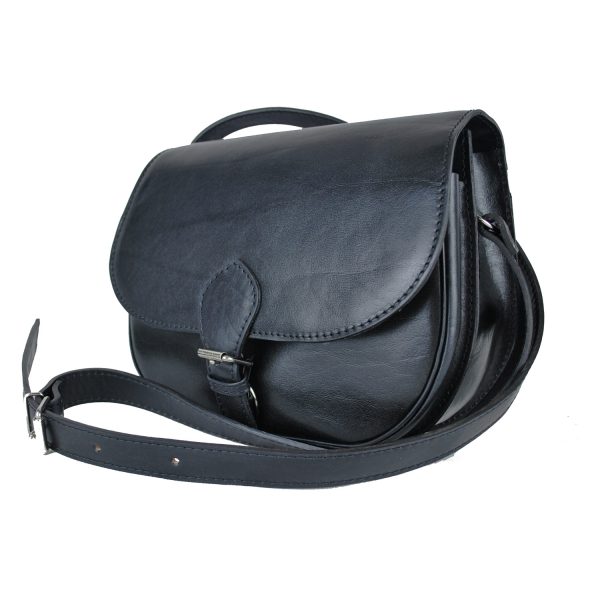 Lovecká kožená taška v čiernej farbe s vyťahovacím zámkom