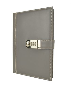 XXL kožený zápisník z prírodnej kože s číselným zámkom v šedej farbe