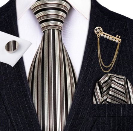 Pánska kravatová sada s gombíkmi, brošňou a vreckovkou s luxusným vzorom