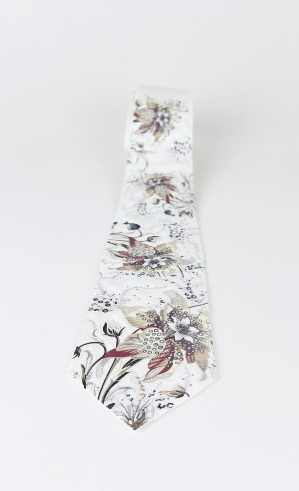 Pánska kravata zo 100% hodvábu - Flowers, HAND-MADE Slovensko