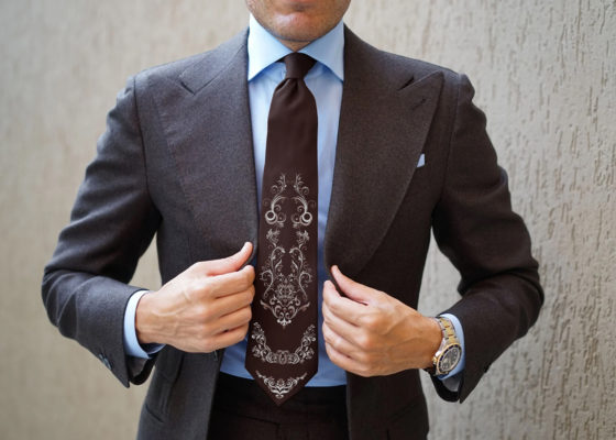Pánska kravata zo 100% hodvábu - Ornament dark chocolate, HAND-MADE Slovensko