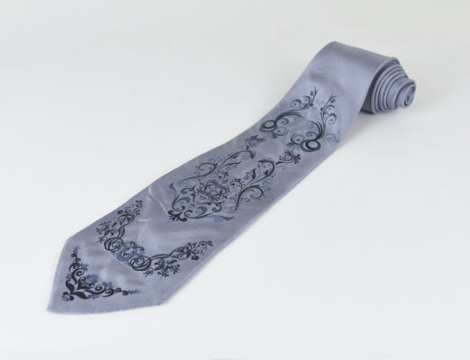 Pánska kravata zo 100% hodvábu - Ornament grey, HAND-MADE Slovensko