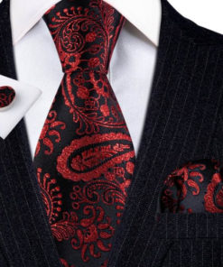 Moderná kravatová sada s čierno - červeným vzorom