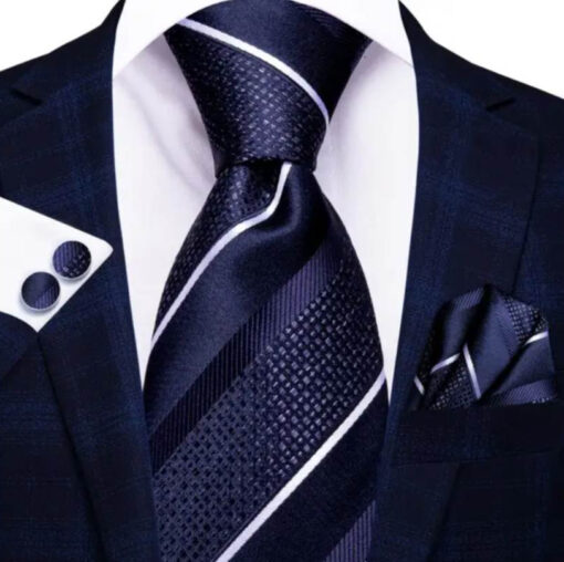 Pánsky kravatový set s vreckovkou a manžetami s modrými pásikmi